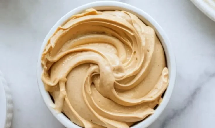 Delicious easy peanut butter mousse filling for cakes and desserts